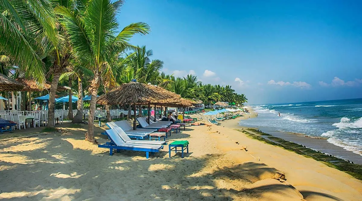 bãi biển Cửa Đại