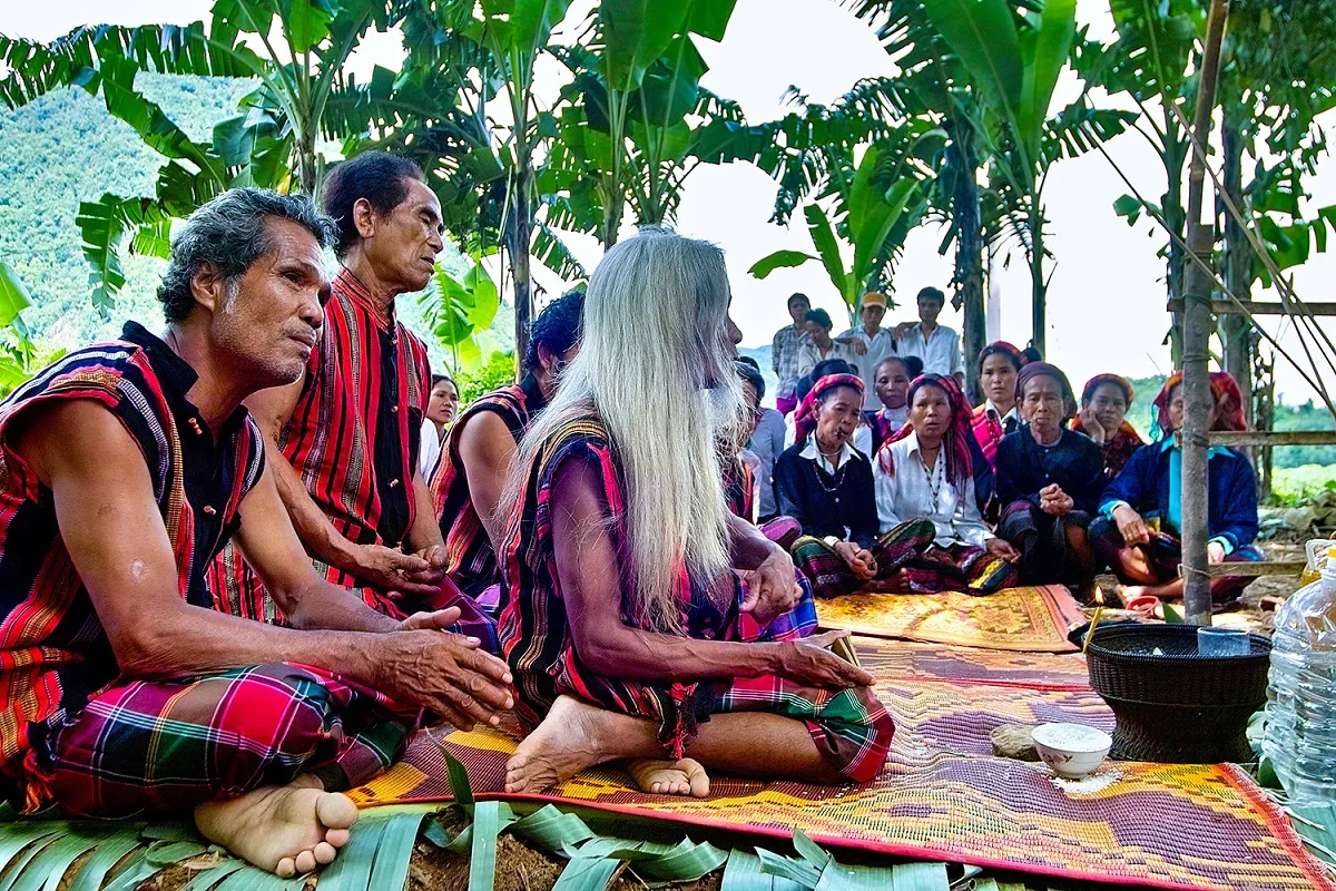bản dân tộc Vân Kiều