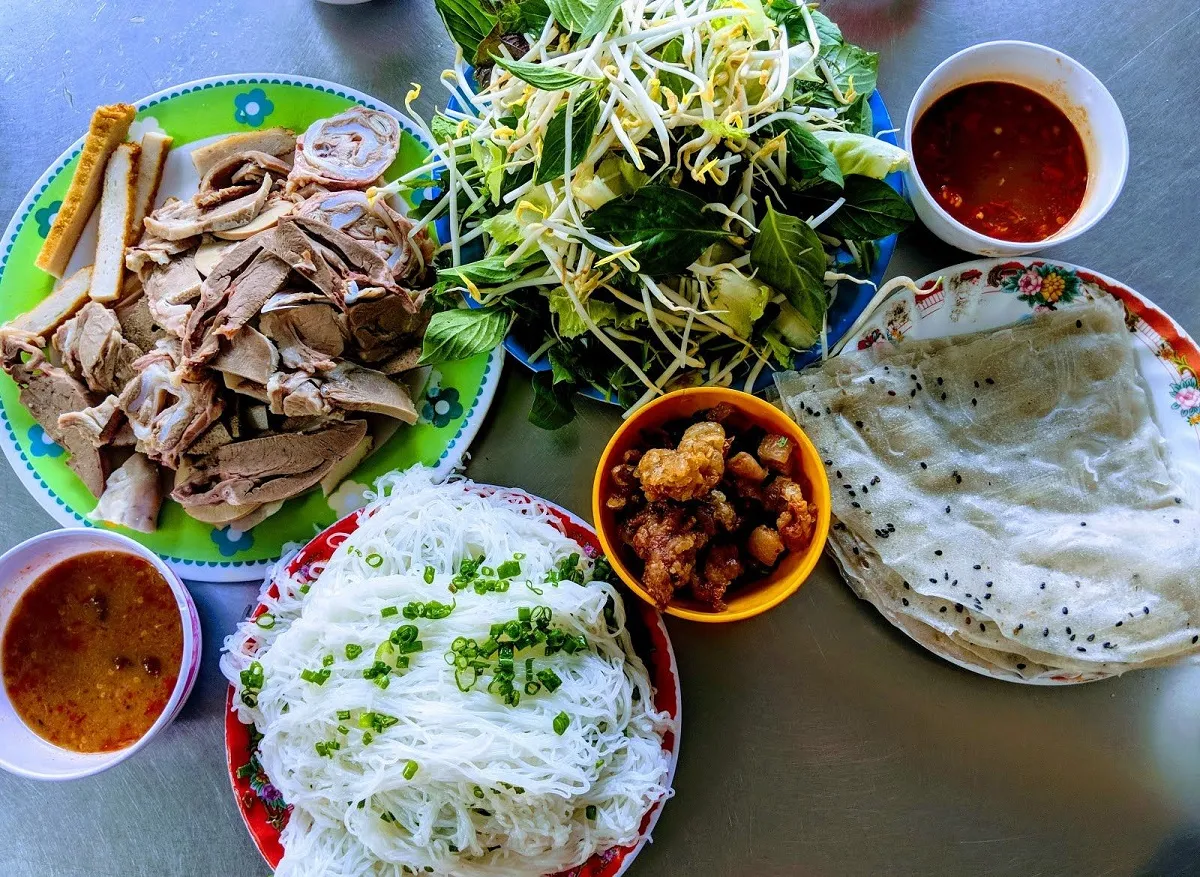 bánh hỏi lòng heo