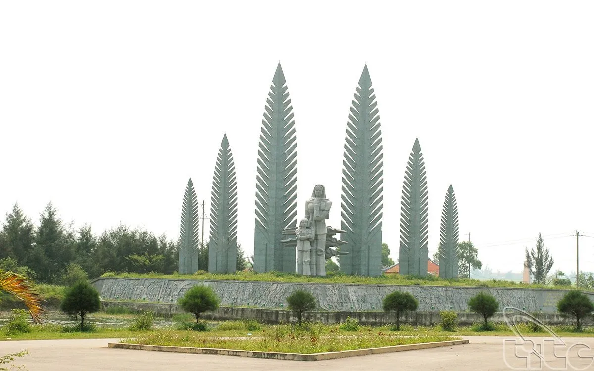 tượng đài khát vọng thống nhất
