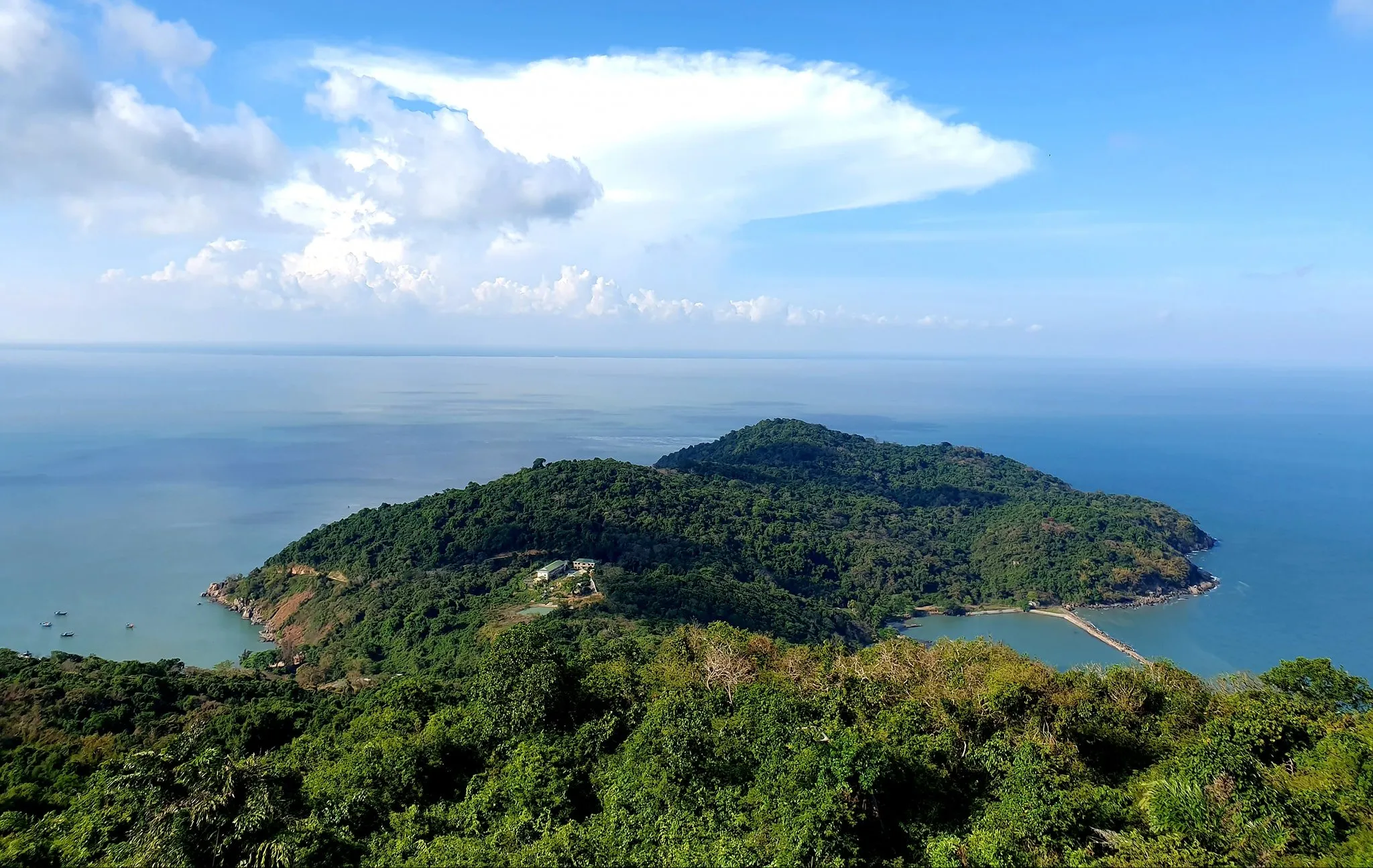 Đảo Hòn Khoai