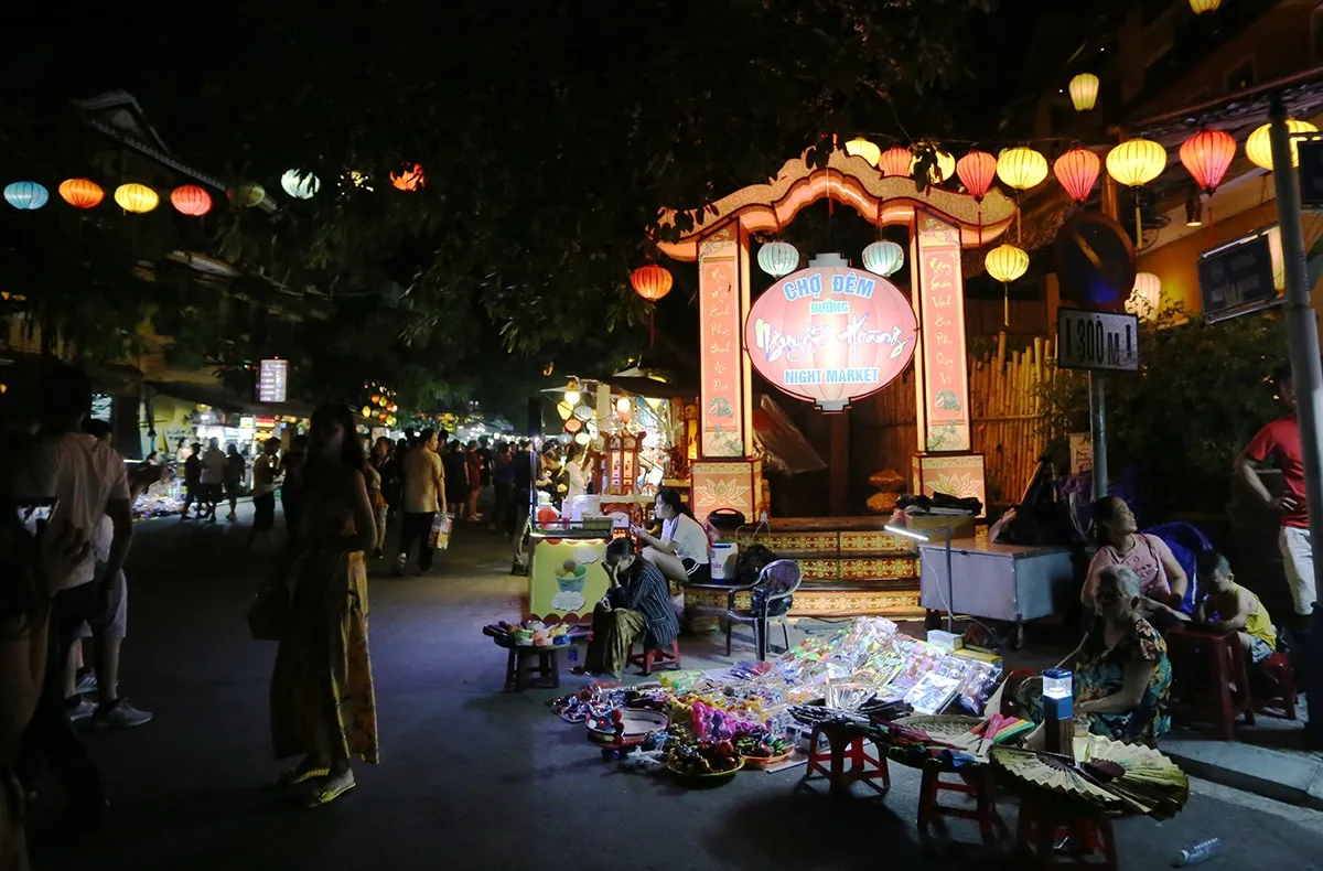 chợ Đêm Hội An