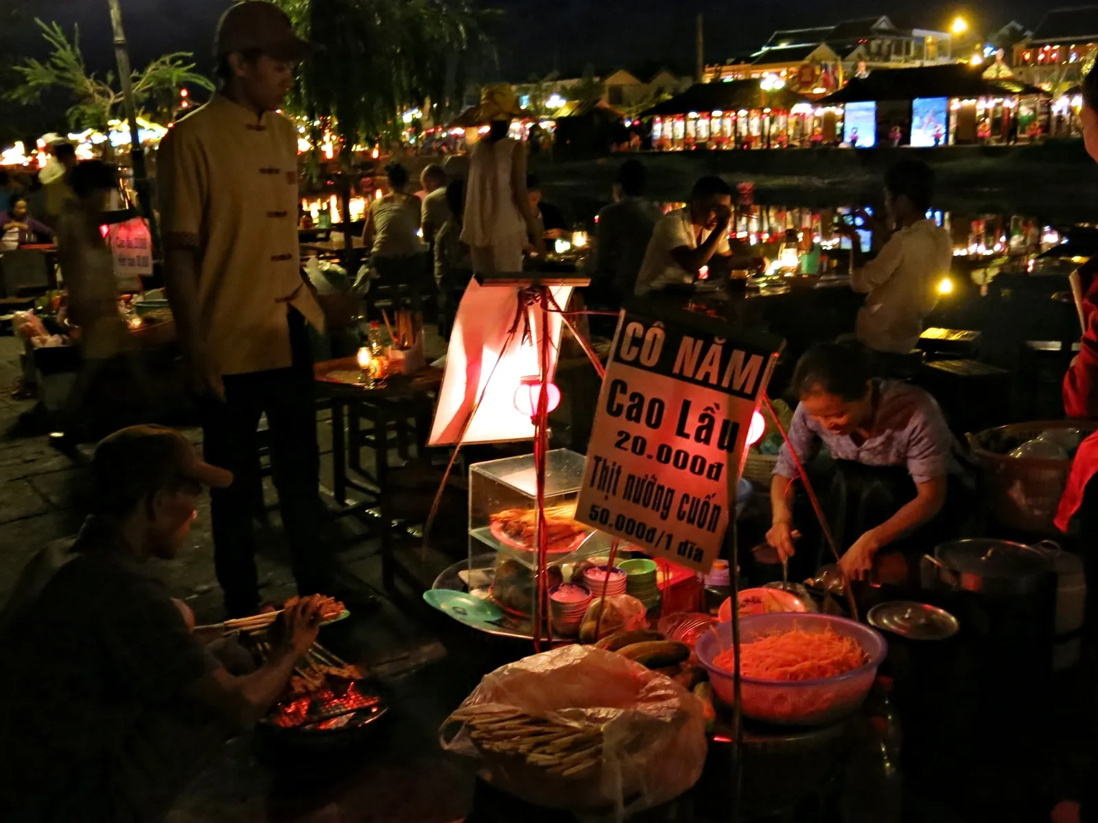 ẩm thực Hội An