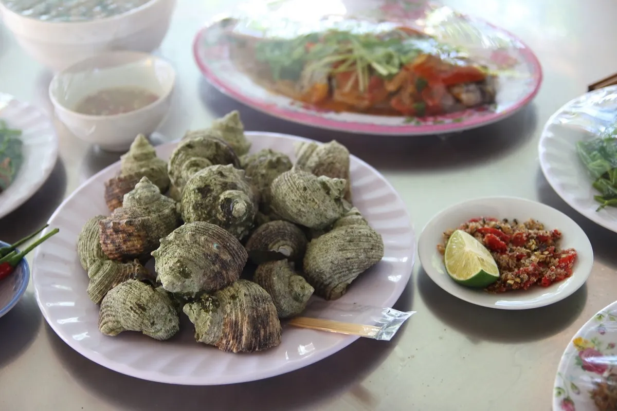 hải sản tại đảo cồn cỏ