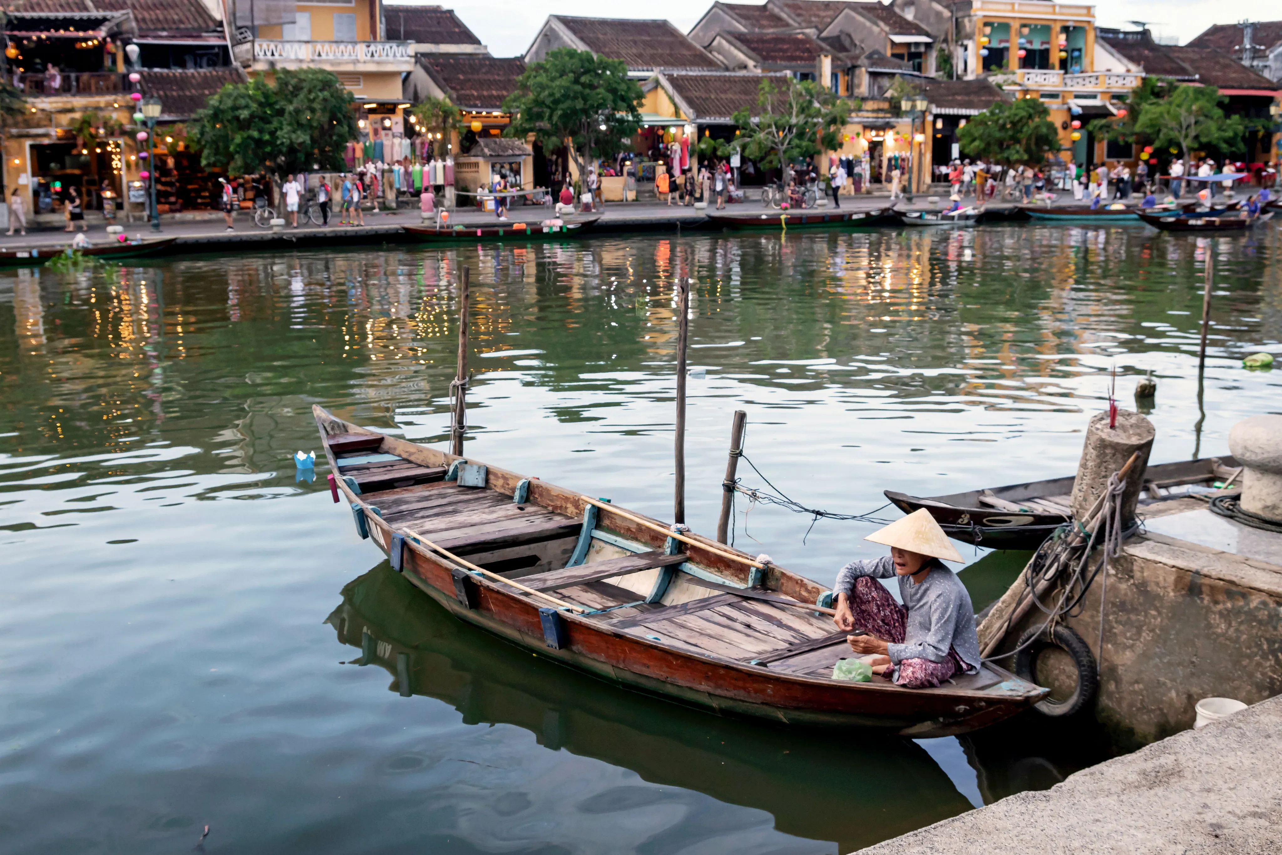 Brown boat in Hoi an
