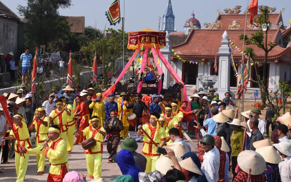 Lễ hội cầu ngư Nhượng Bạn Hà Tĩnh