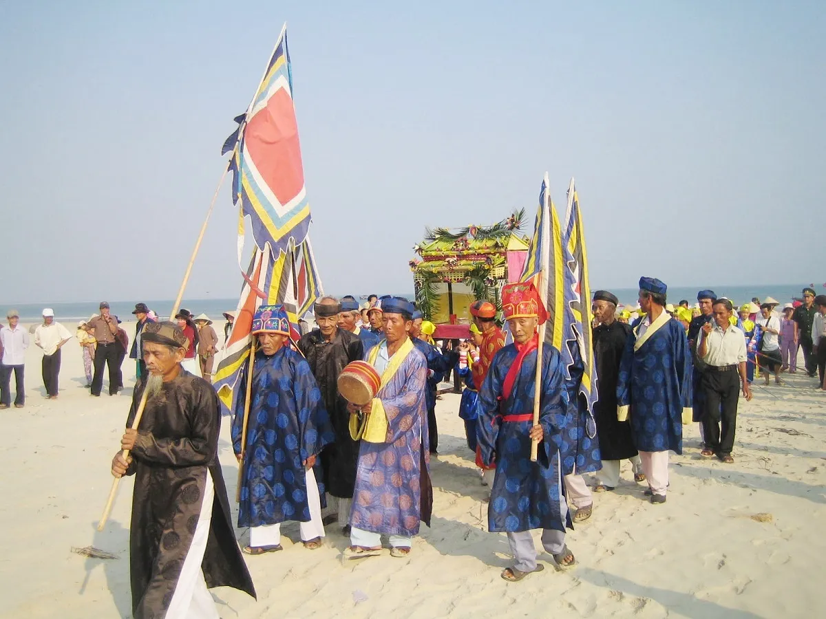 lễ tế cá Ông