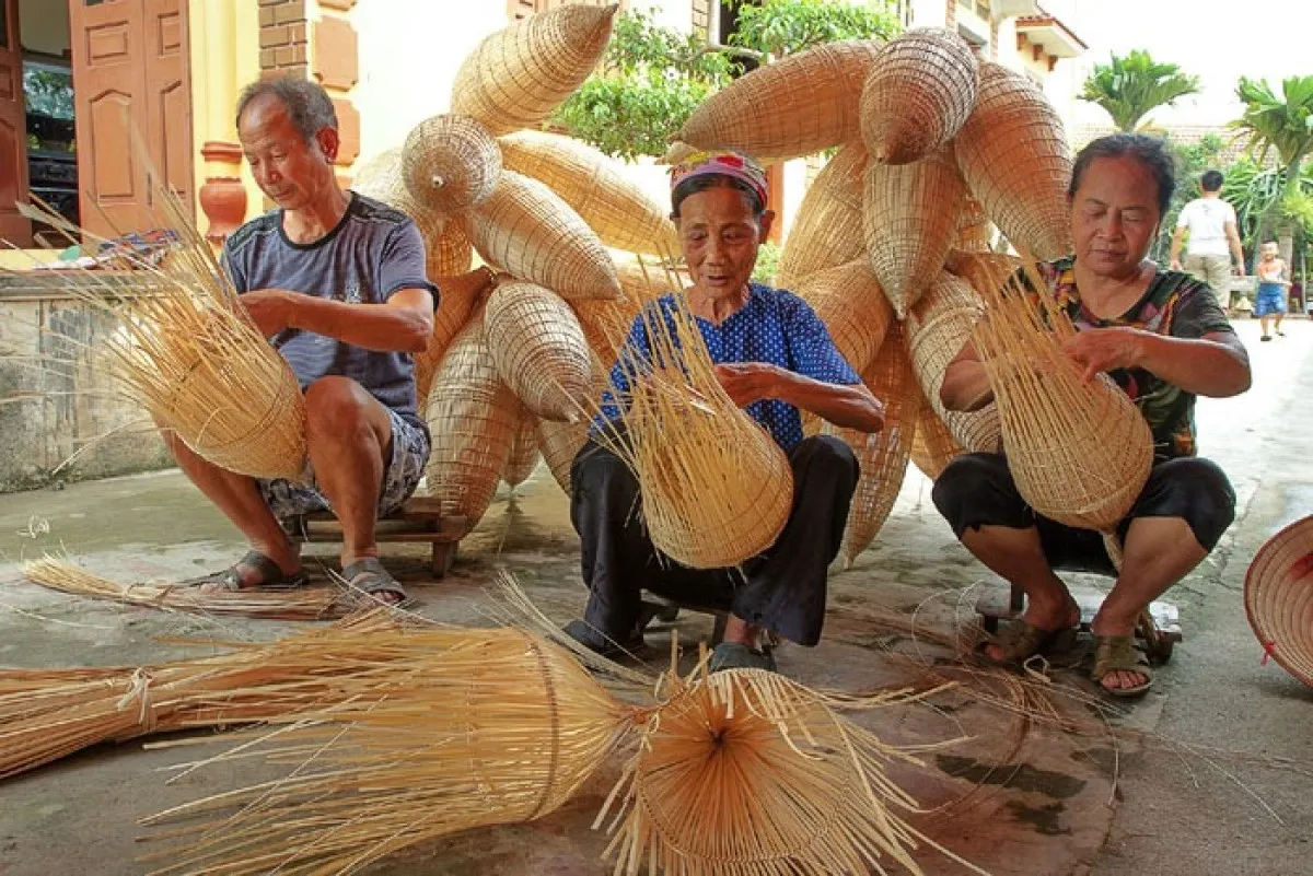 Làng nghề mây tre đan Triệu Xá