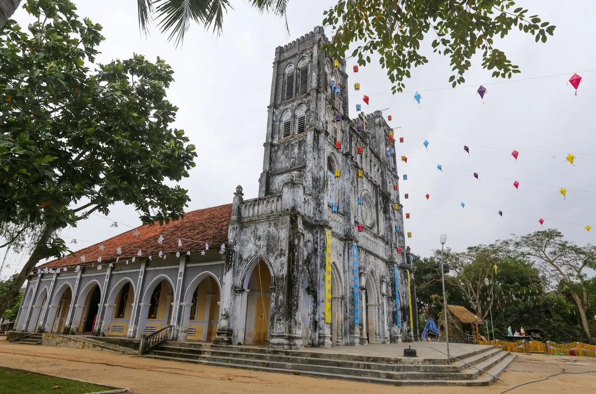 Nhà thờ Mằng Lăng