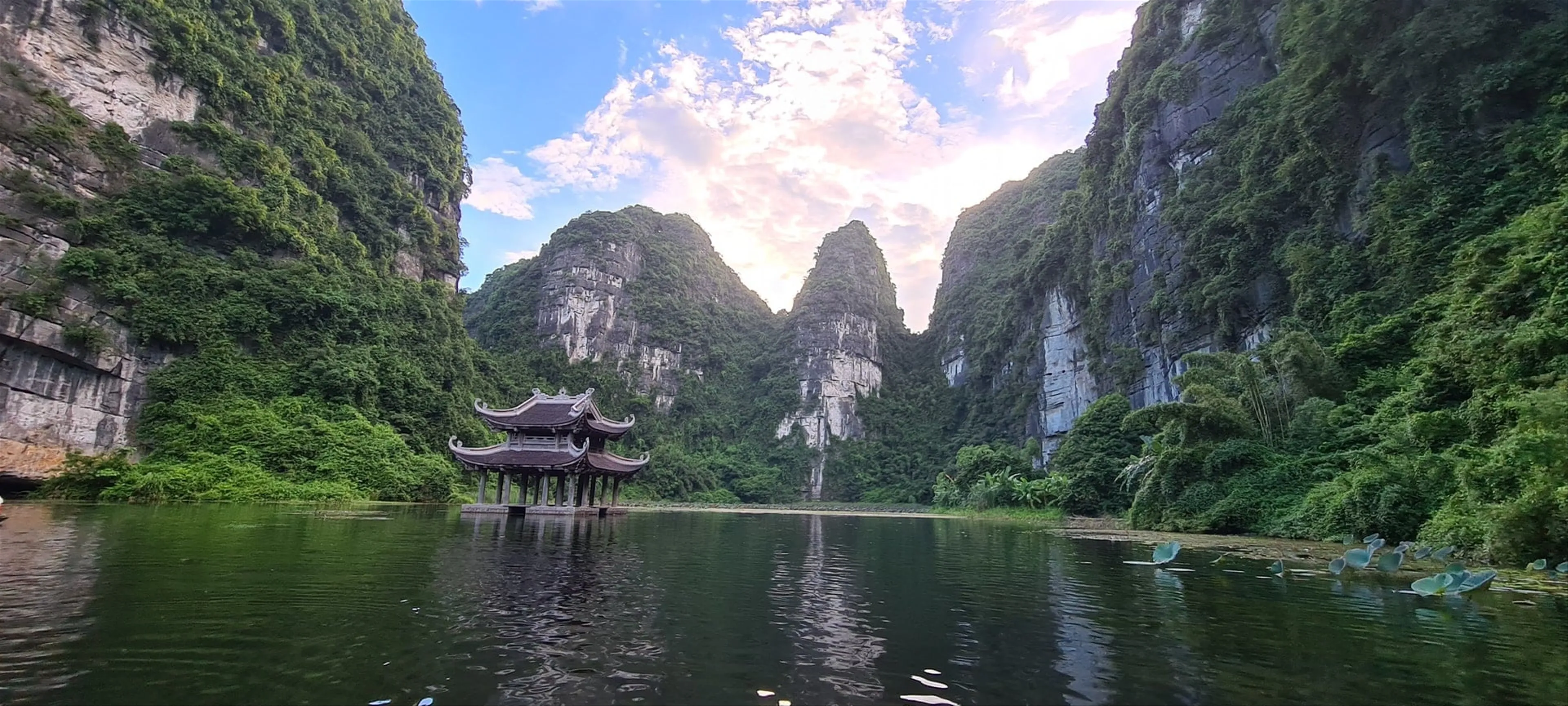 A Guide to Ninh Binh, Vietnam