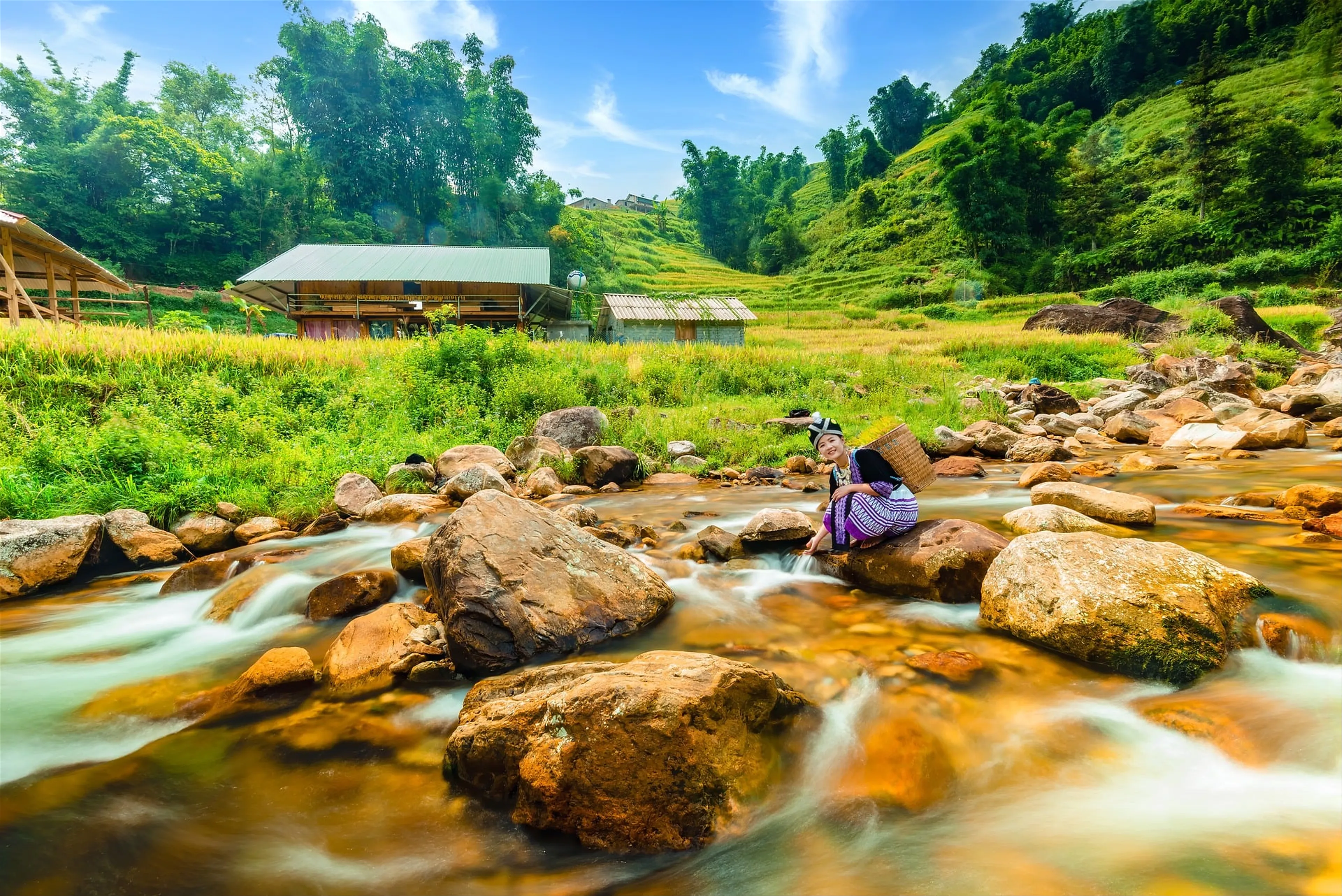 Exploring the Beautiful Cat Cat Village in Sapa Valley