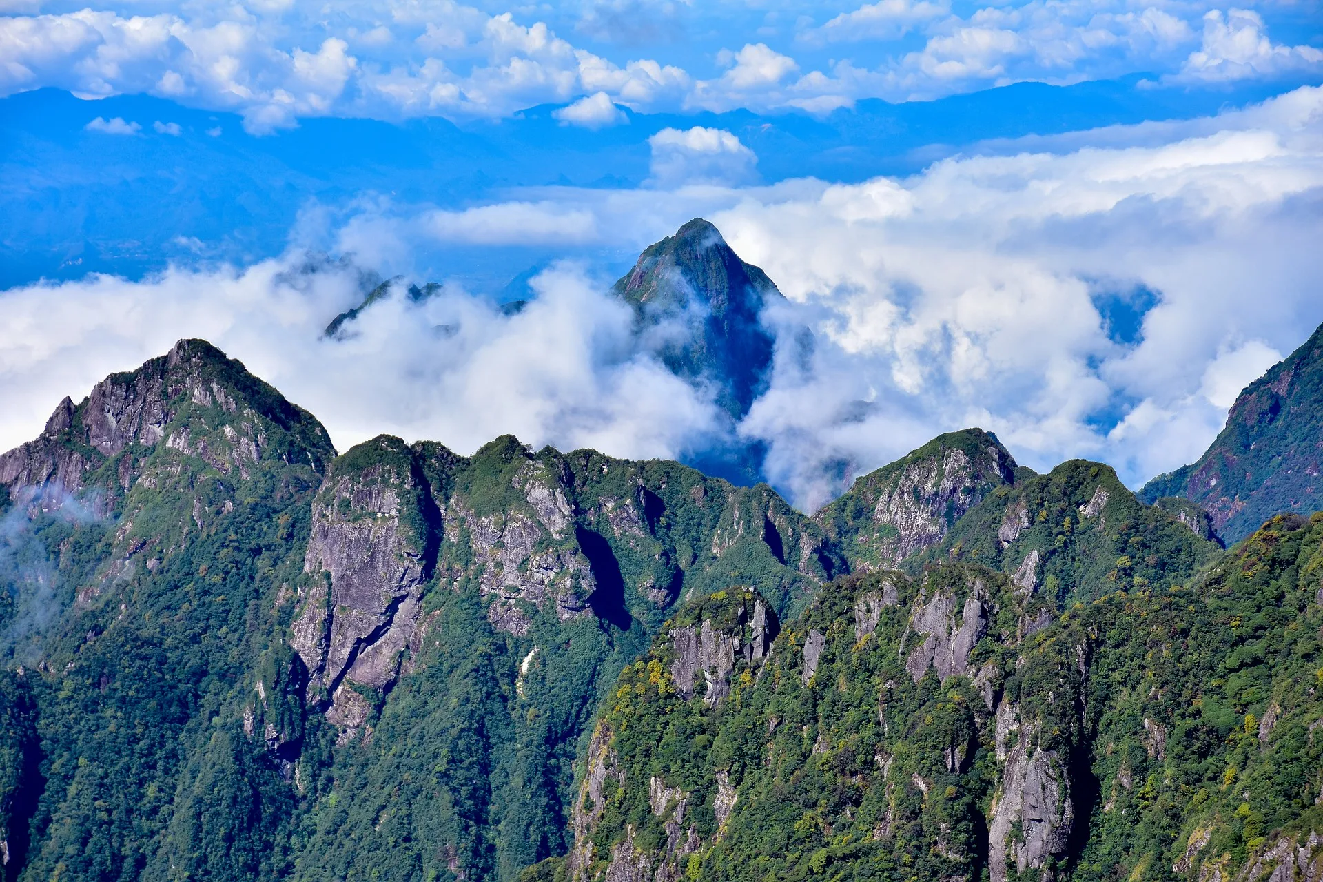 Mountains covered in clouds in Sapa Valley