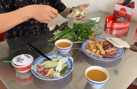 Nem nướng Đà Lạt