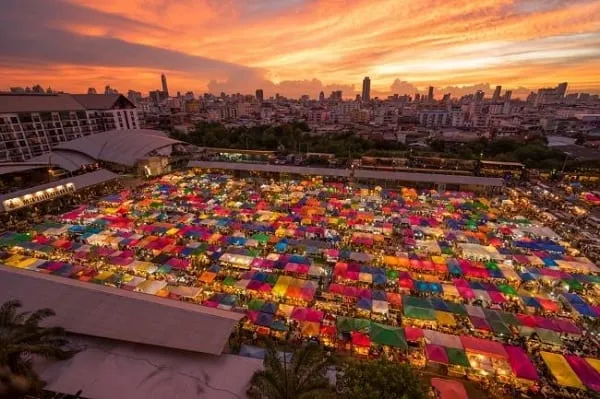 Lịch Sử Và Phát Triển Của Chợ Chatuchak