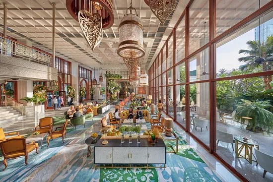 Khách sạn Mandarin Oriental