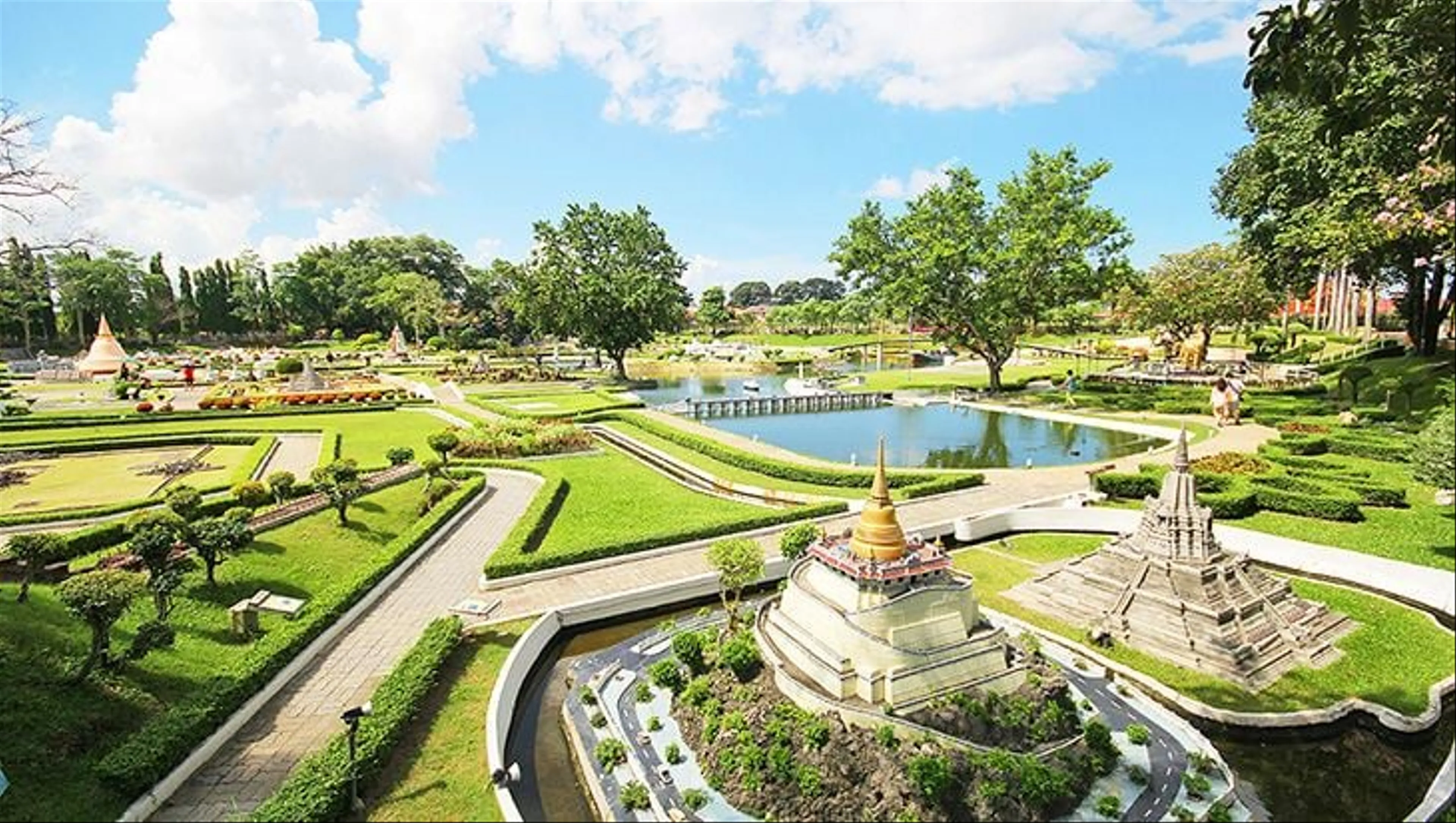 Mini Siam