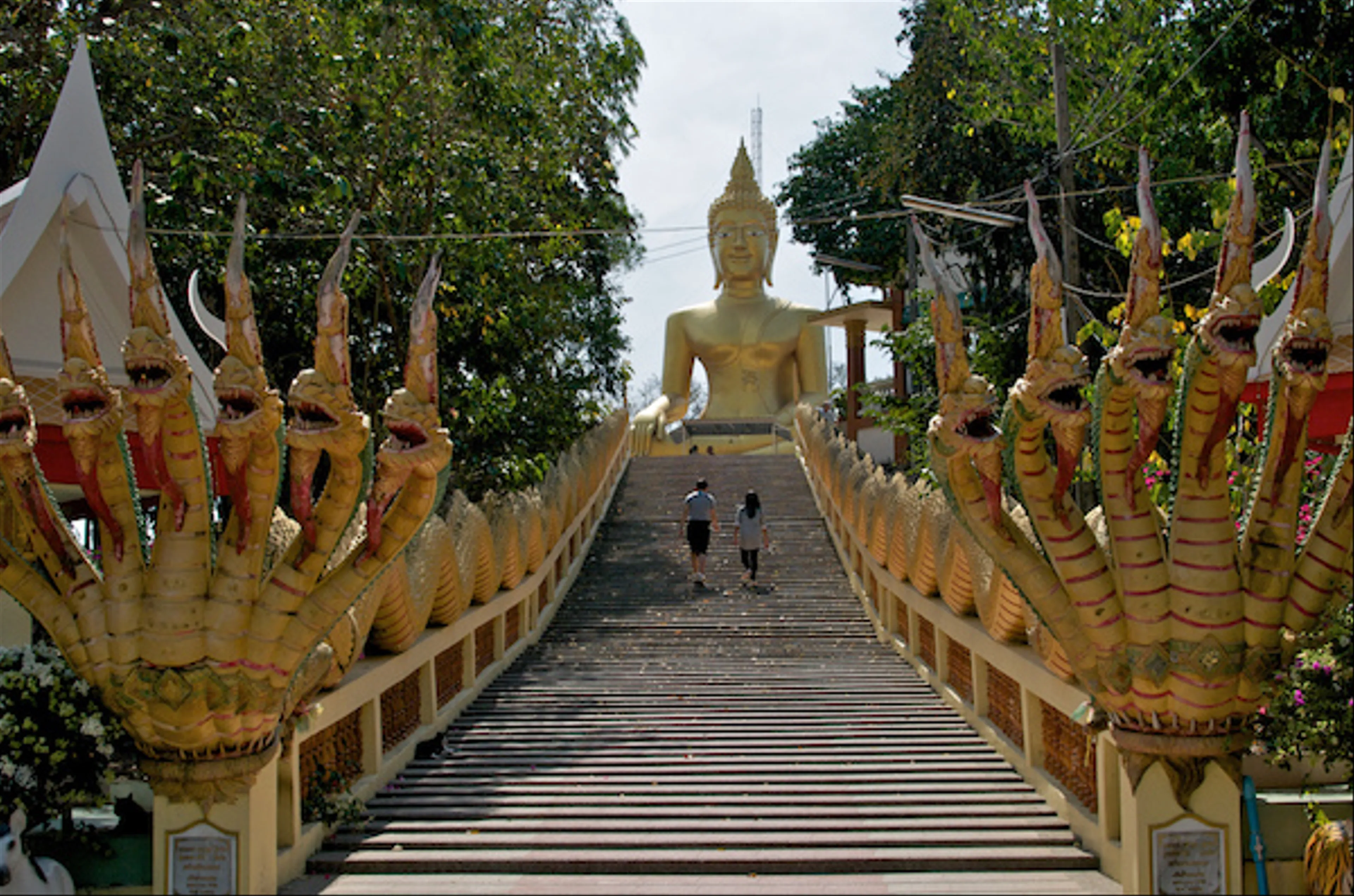 Phra Tamnak Mountain