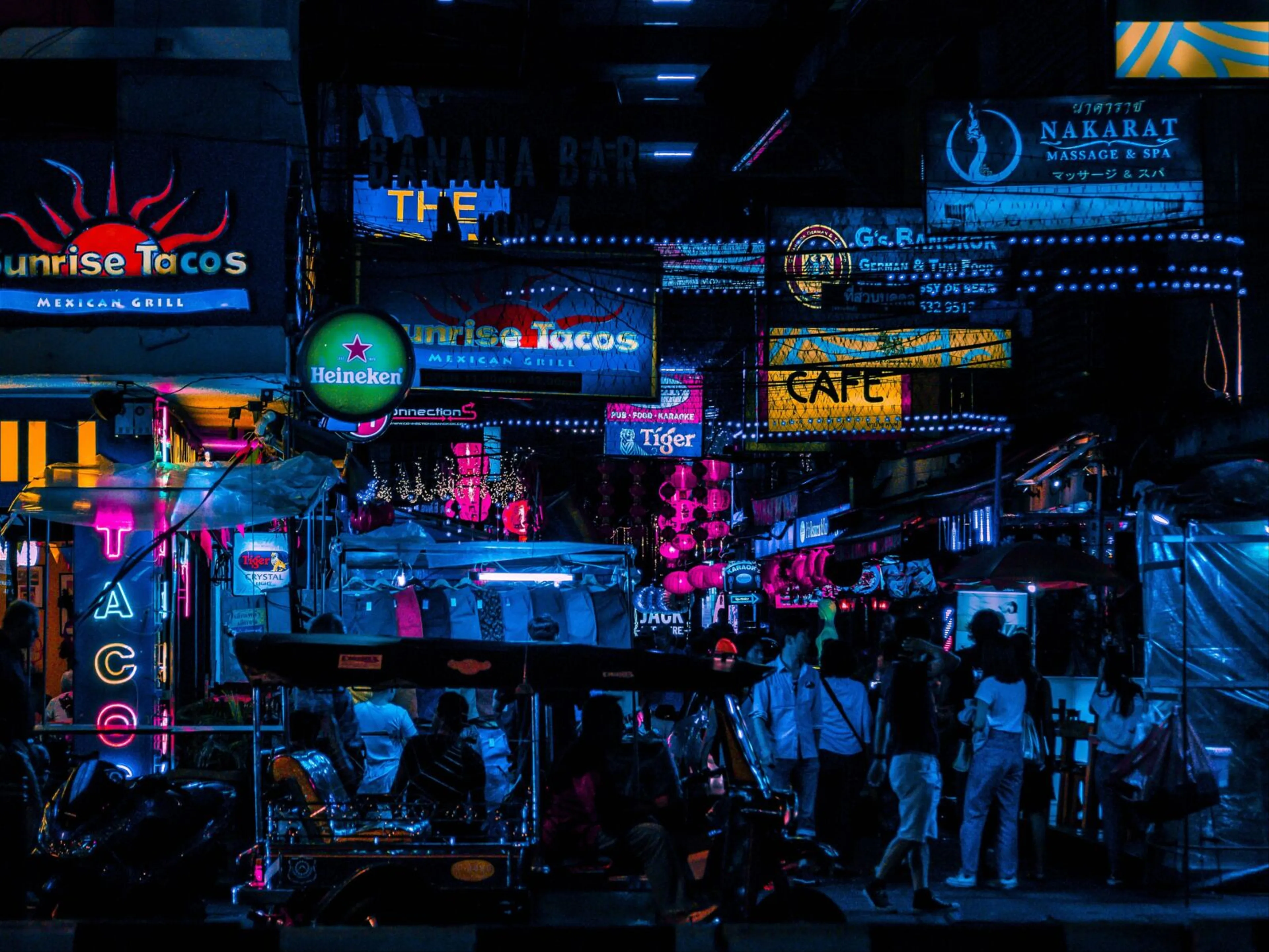 Ghé thăm Bangkok với gia đình? Tránh những nơi này…