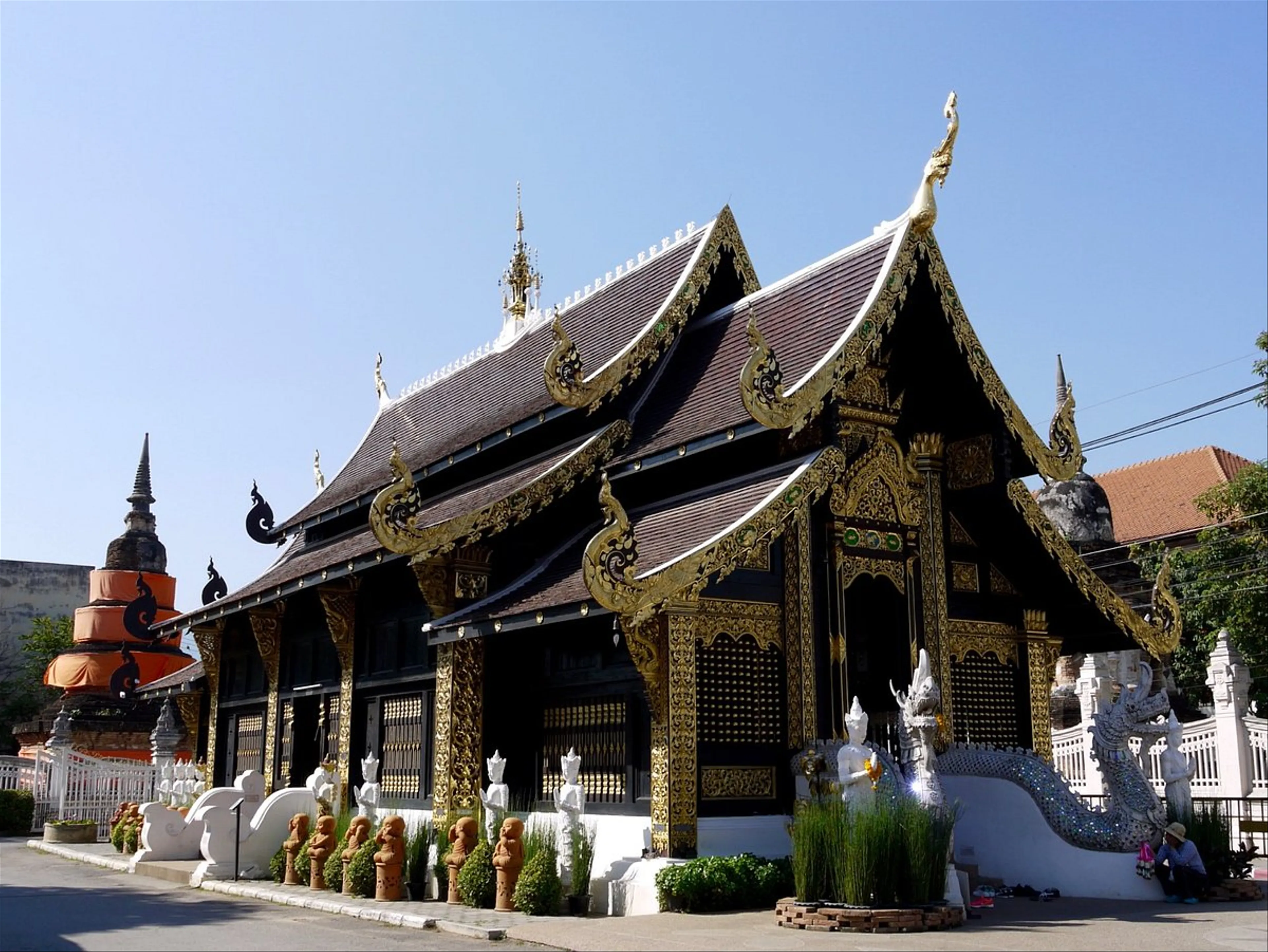 Wat Inthakhin Sadue Muang