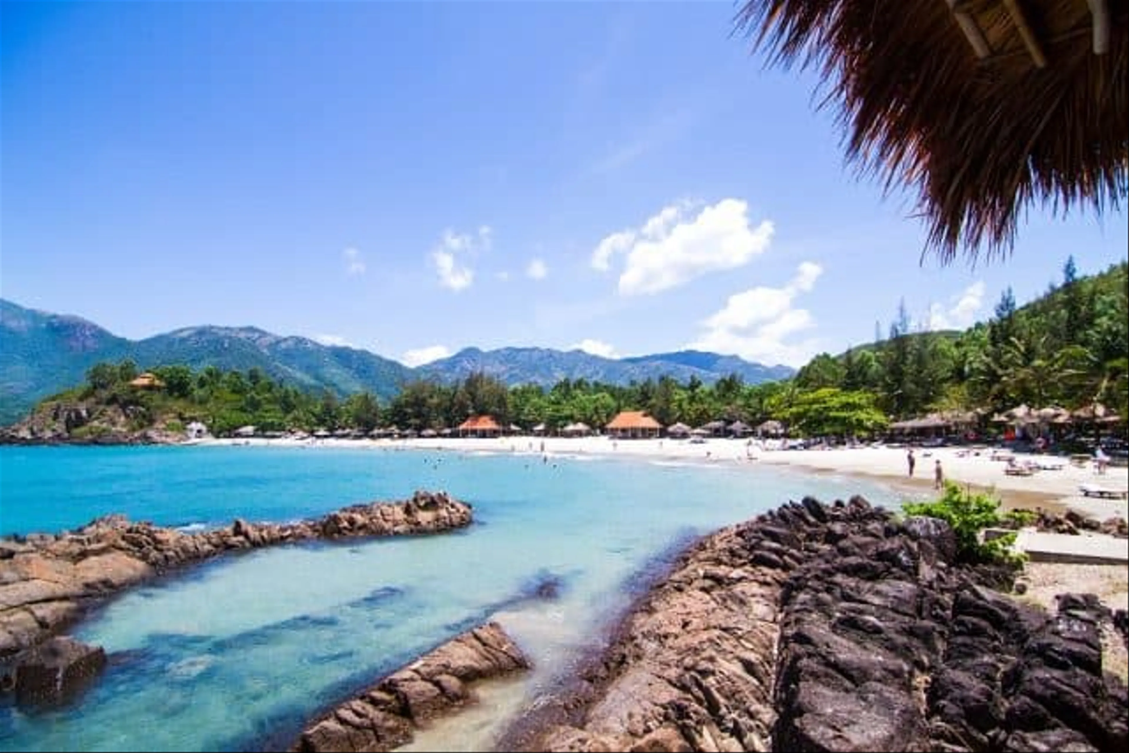 Tour Nha Trang 3N2D | Nha Trang - Biển Nhũ Tiên - Hòn Lao Đảo Khỉ - I Resort - Vinwonders