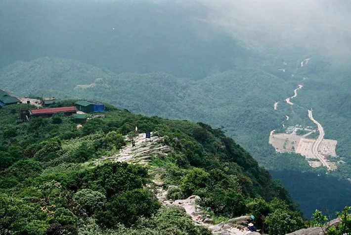 Quần thể di tích danh thắng Yên Tử