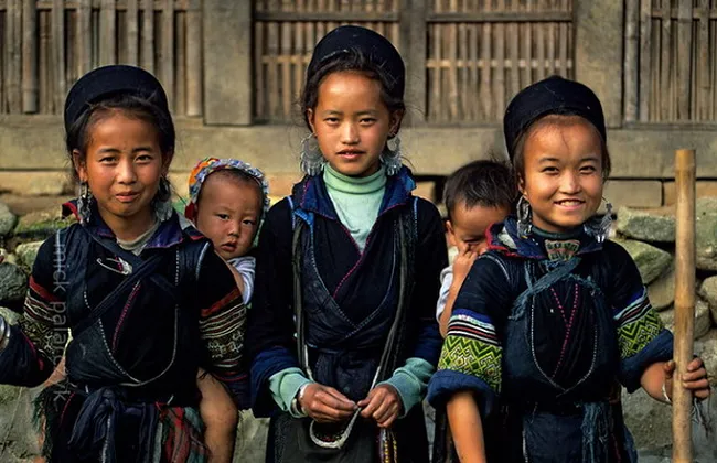 Những bạn nhỏ người Mông