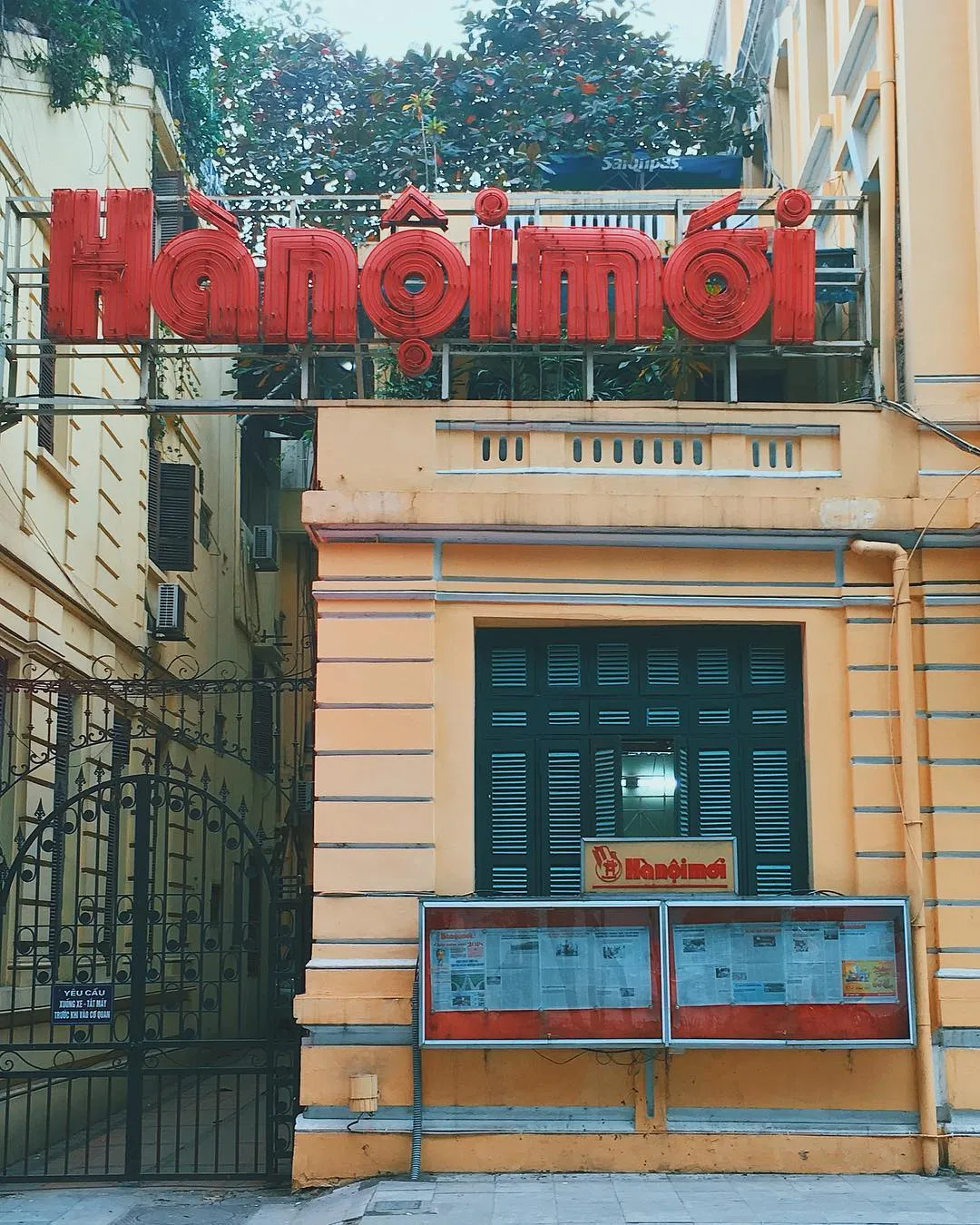 Báo Hà Nội Mới