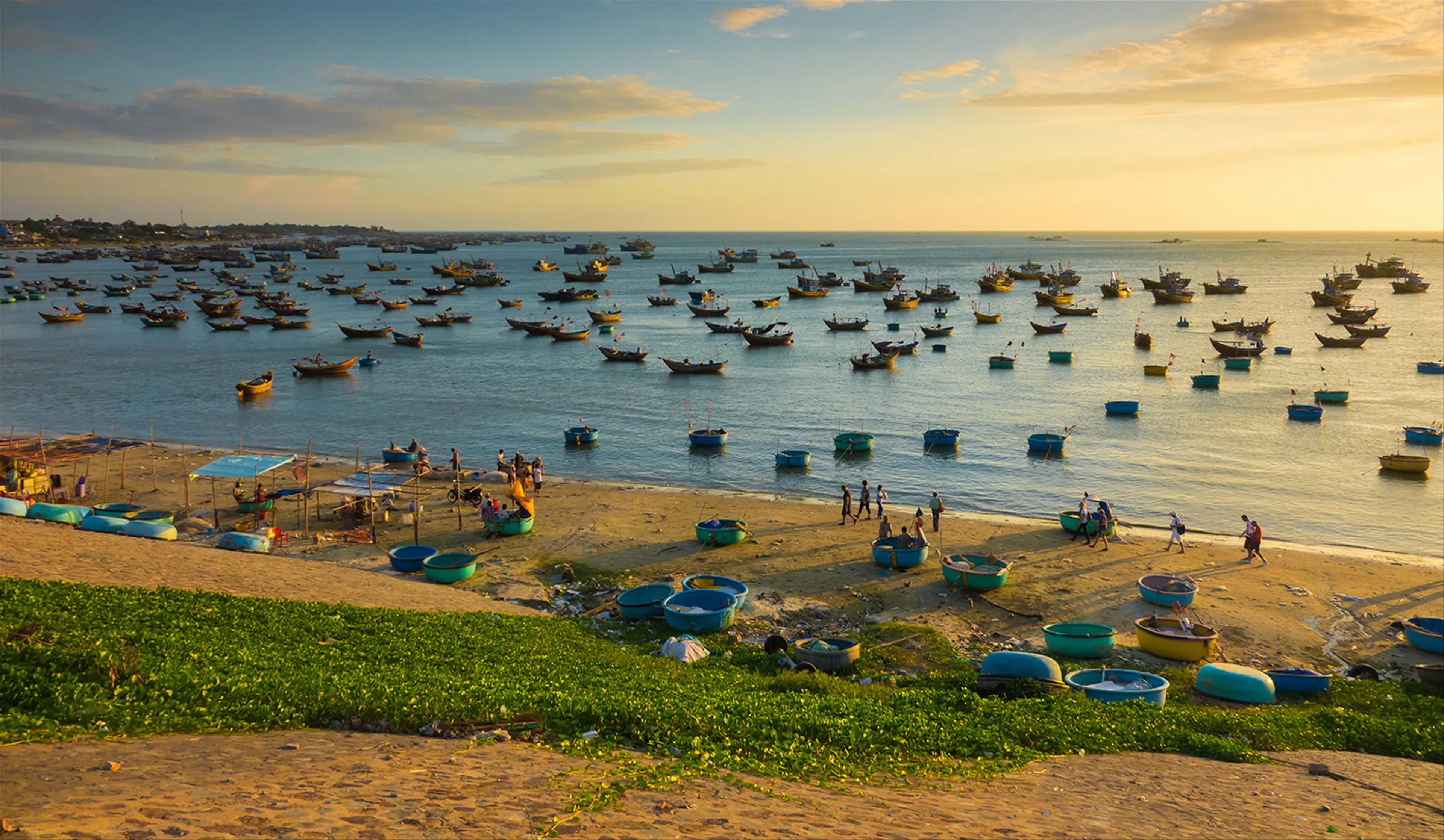 6d5n South Vietnam Tour: Ho Chi Minh City, Phan Thiet, Nha Trang, Tuy Hoa & Quy Nhon