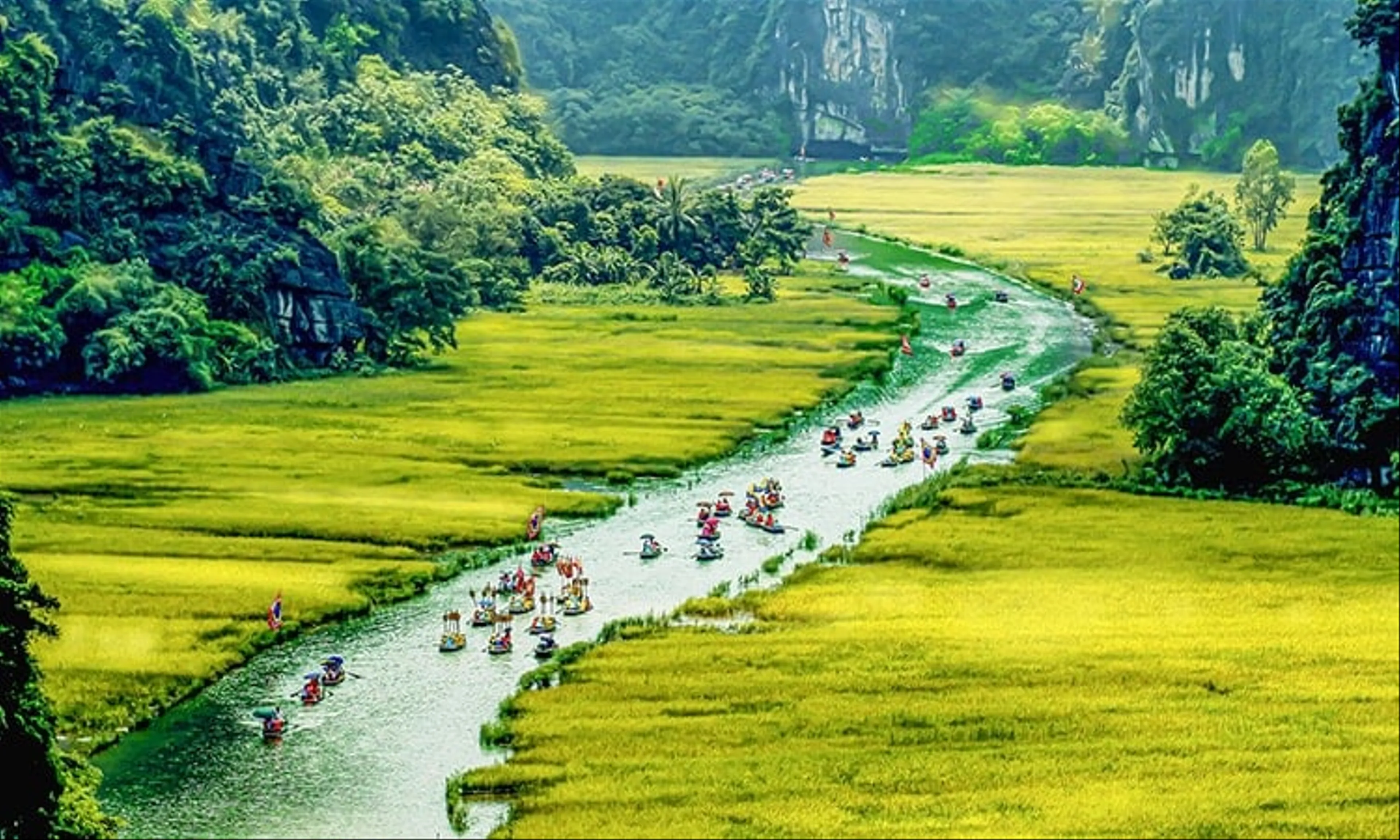 Hanoi - Trang An - Dance Cave 1 Day Tour