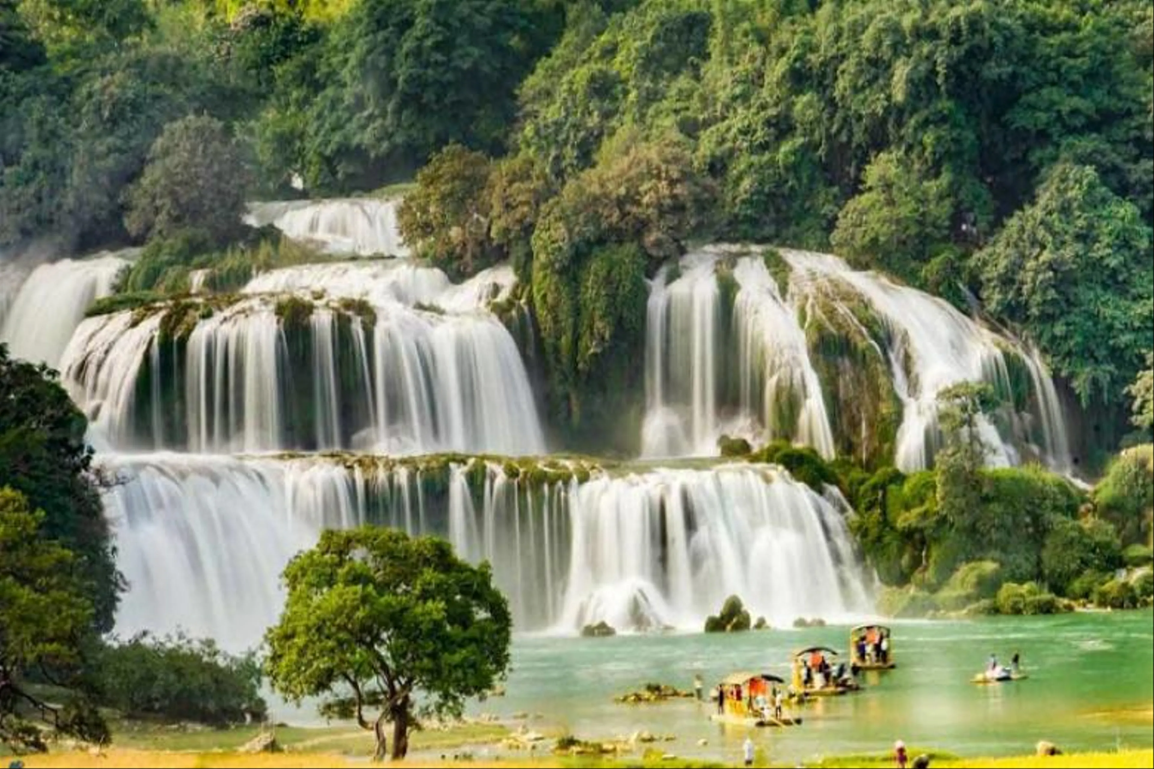 Hanoi - Ba Be Lake - Ban Gioc Waterfall - Nguom Ngao Cave - Lenin Stream 3 Days