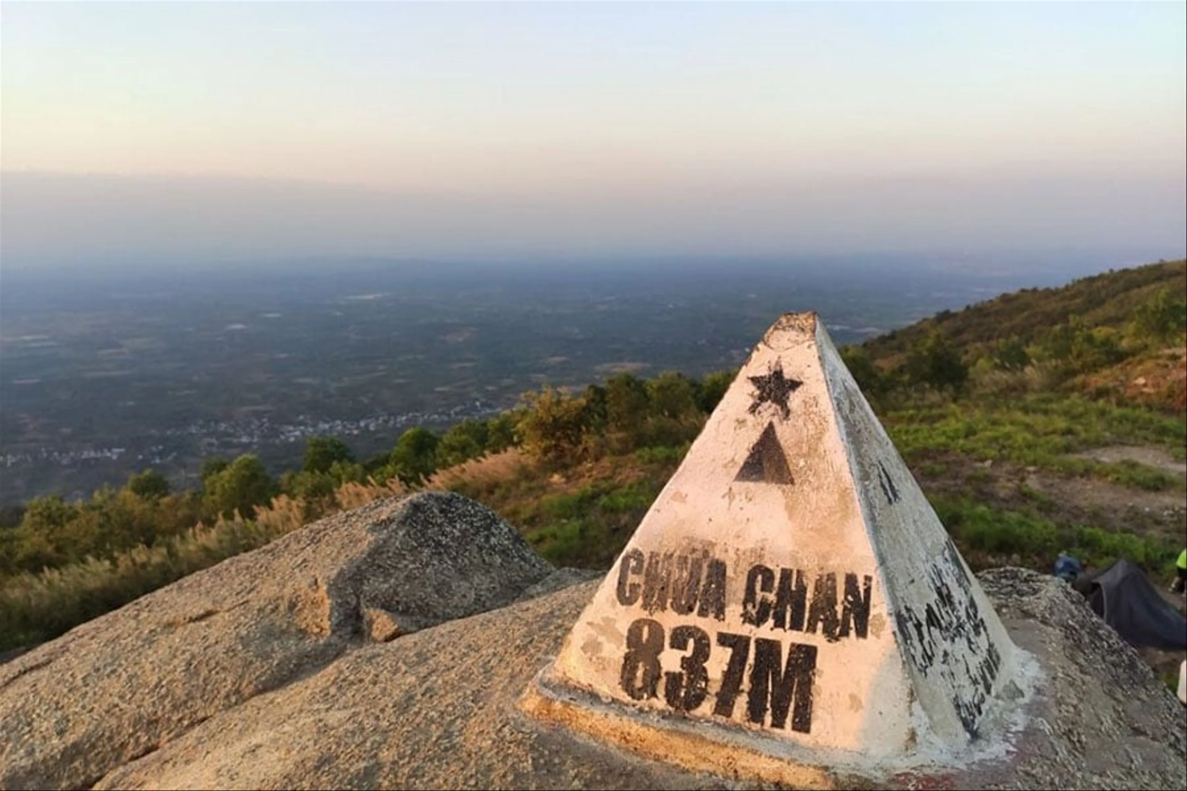 Ho Chi Minh - Dong Nai - Conquering Chua Chan Mountain - Thao Thien Garden Resort