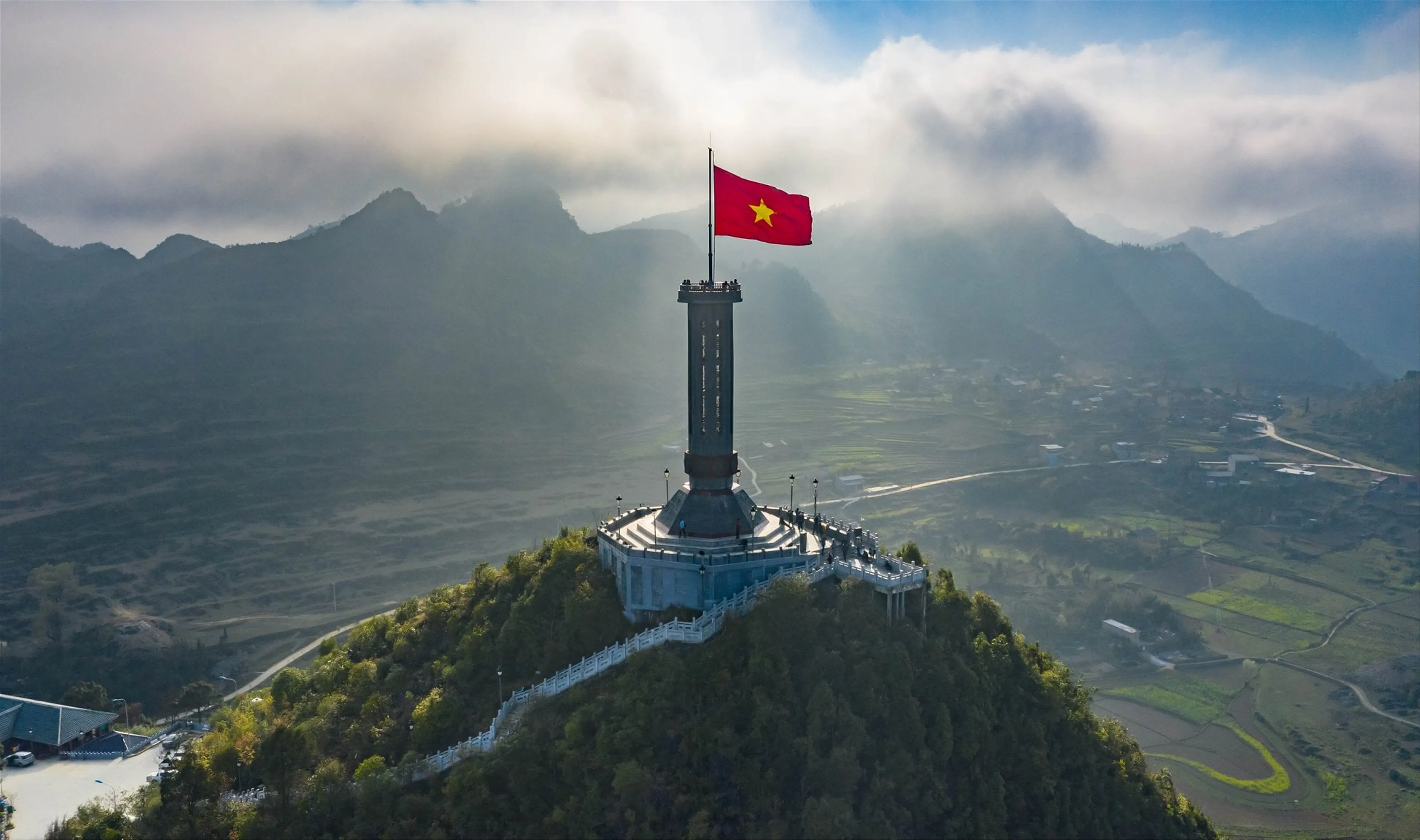 Ha Giang - Lung Cu Flagpole - Nho Que River - Du Gia 3 Days 4 Nights - Car Tour