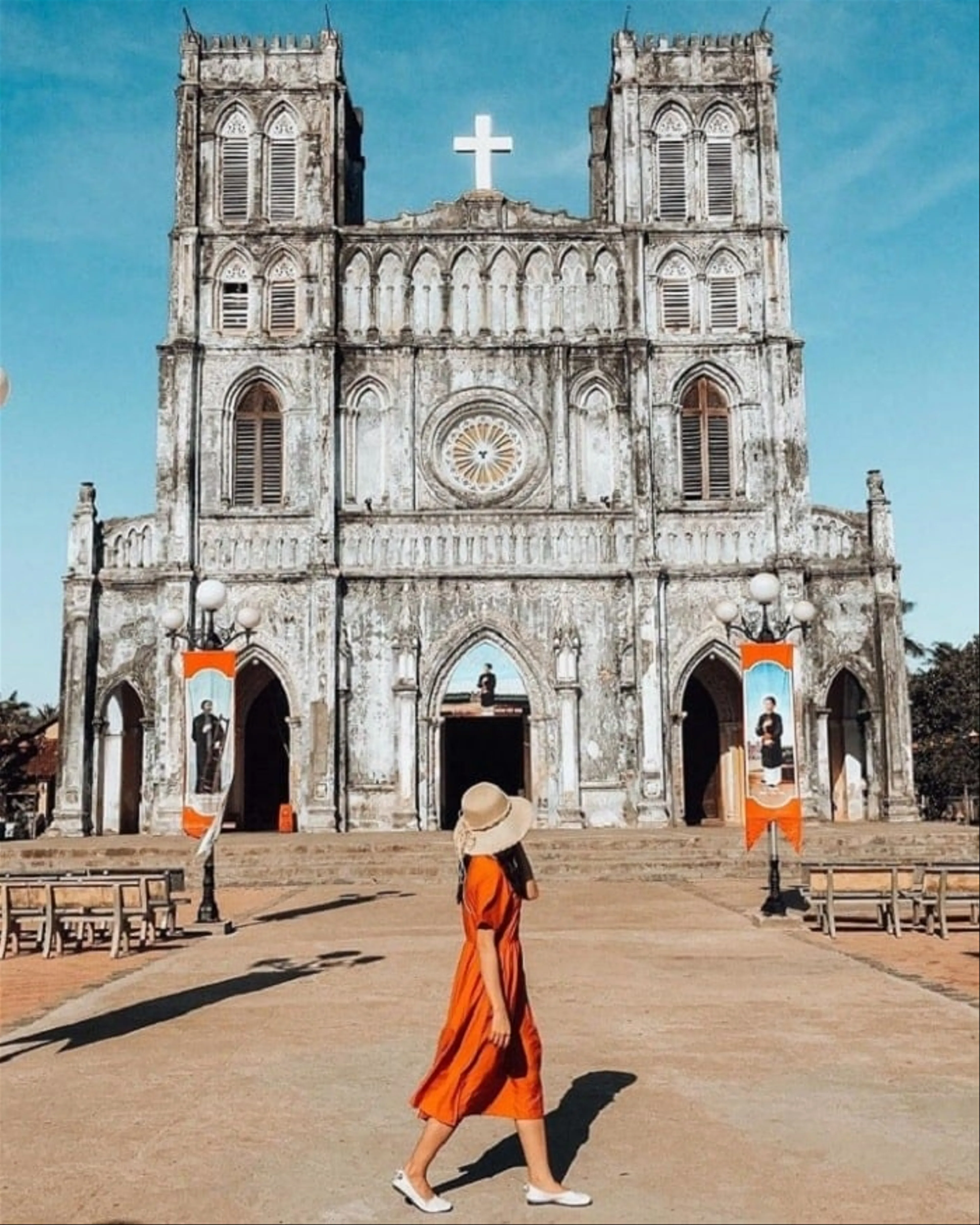 Hanoi - Quy Nhon - Eo Gio - Phu Yen - Ghenh Da Dia 4N3D, Fly Bamboo Airways + Hotel 3*