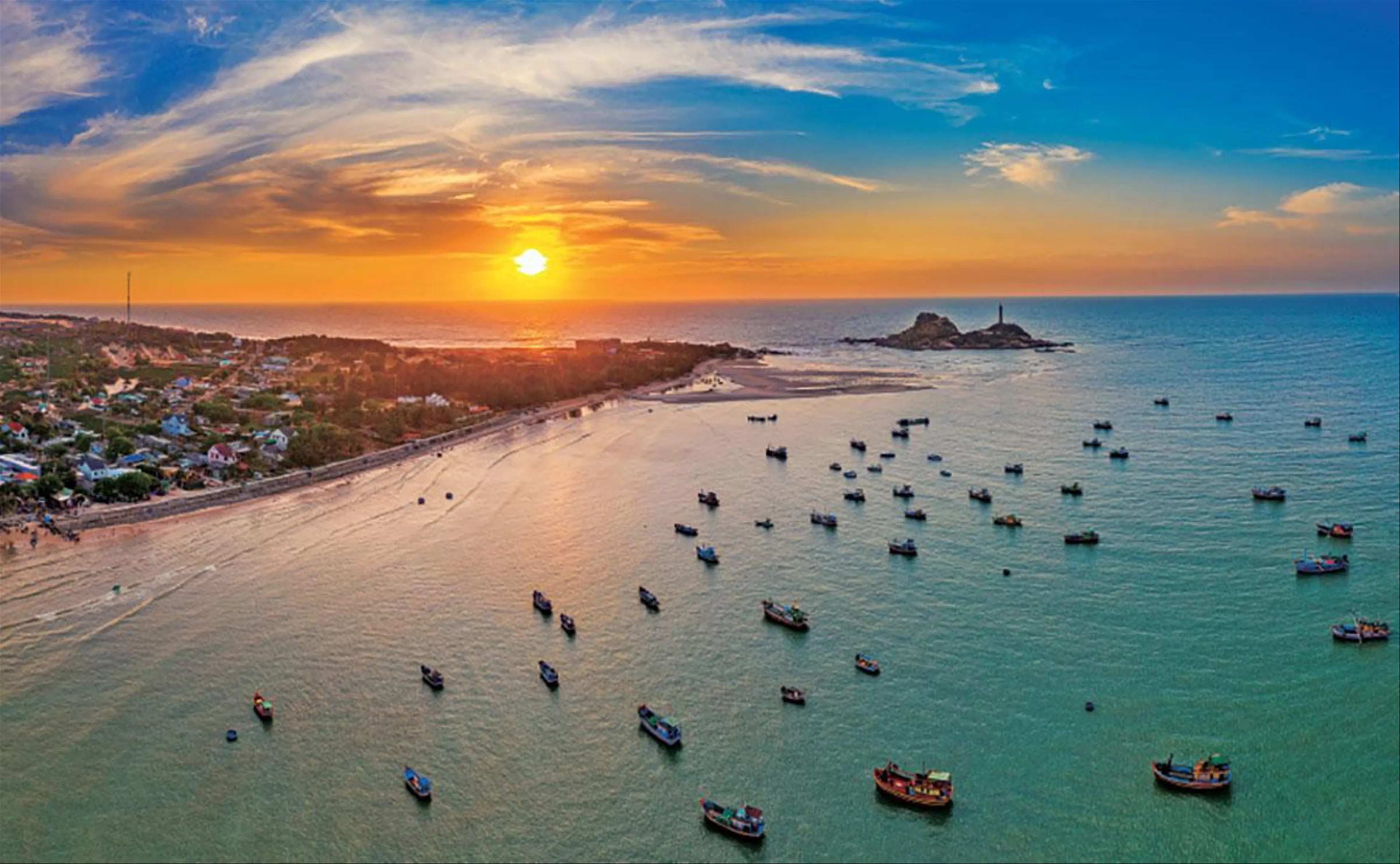 Ho Chi Minh - Phan Thiet - Mui Ne - Bau Trang