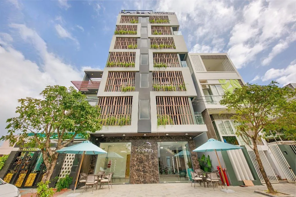 Dolphin Hotel and Apartment