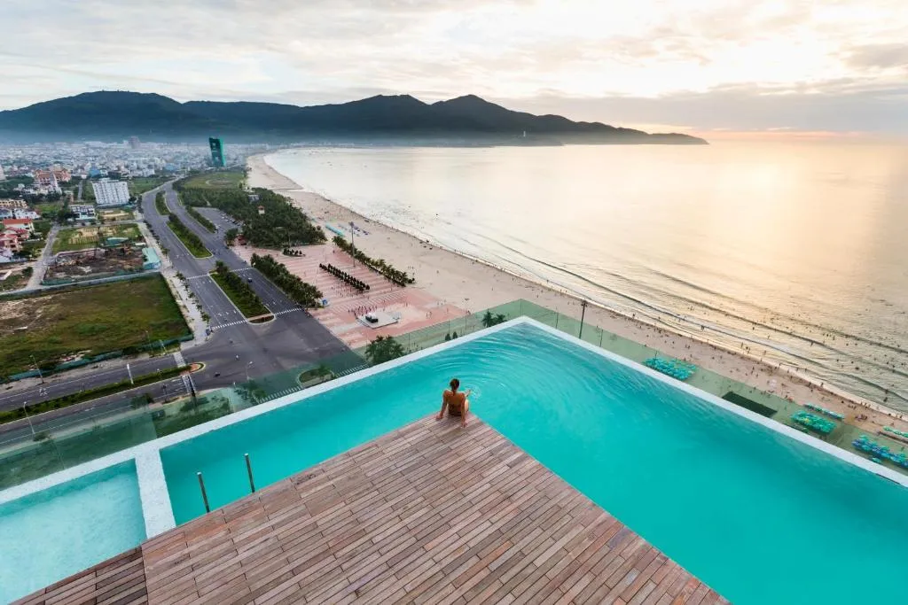 Khách sạn A La Carte Đà Nẵng Beach