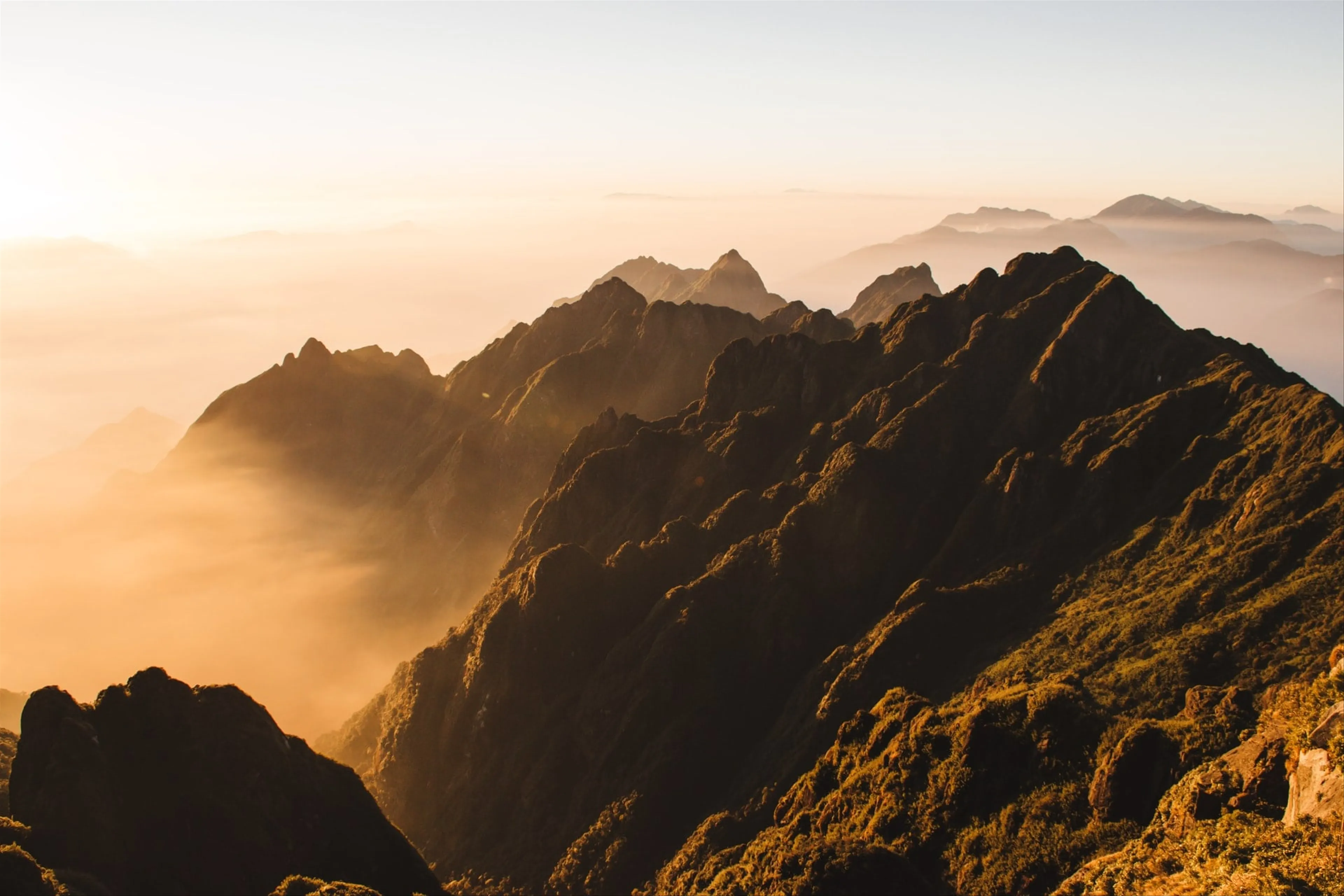 Sapa 2 Days 1 Night – Fansipan Peak & Cat Cat Village Discovery