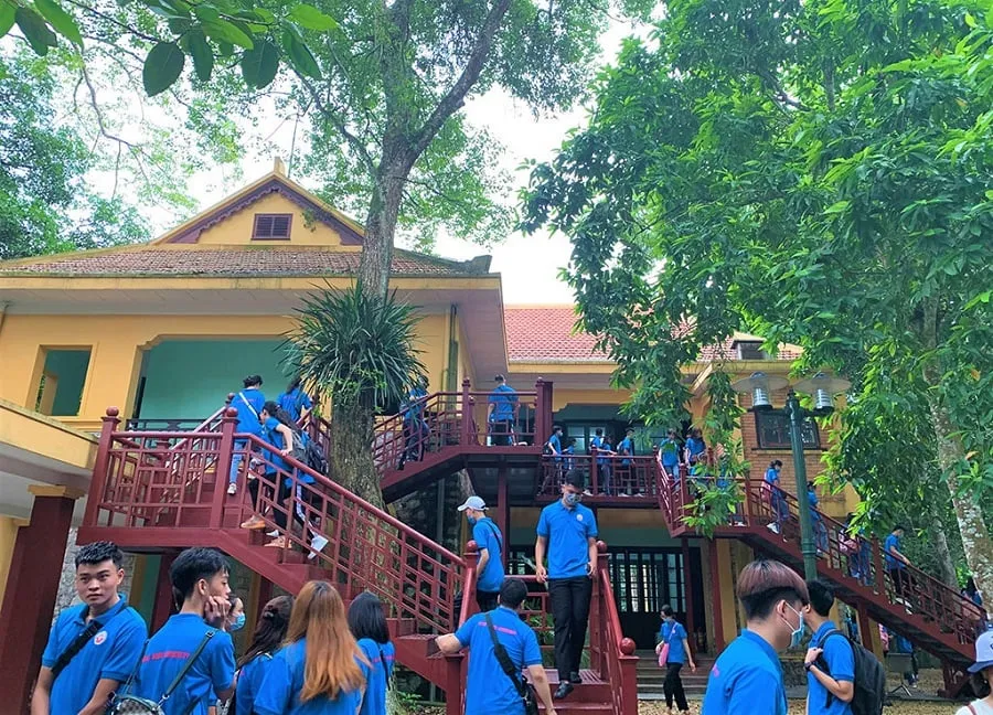 Nhà hai tầng tại Khu di tích K9-Đá Chông