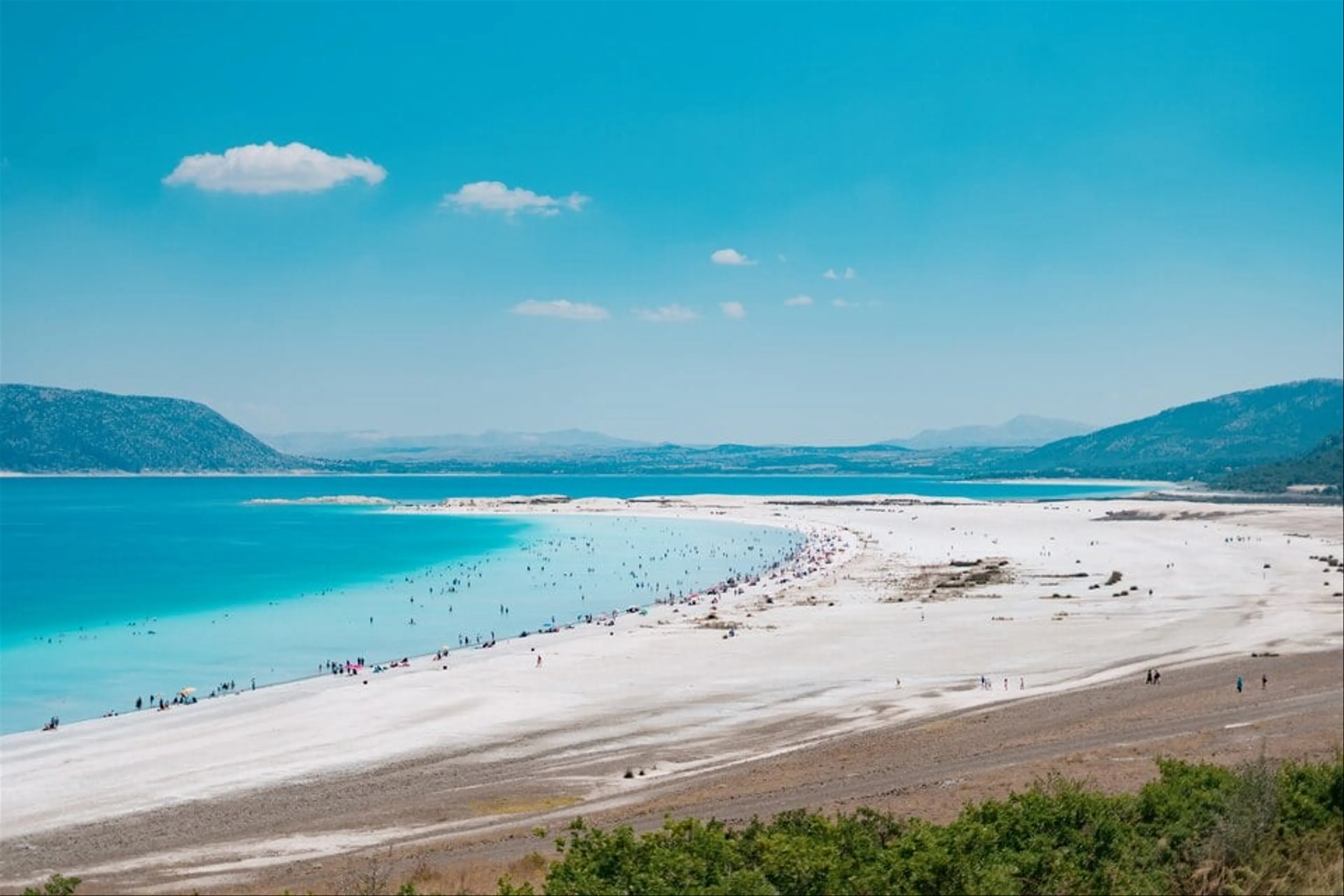 Discover the beauty of Xuan Thieu beach - The most poetic beach in Da Nang