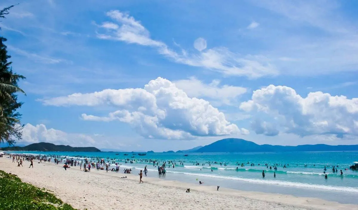 Biển Bắc Mỹ An thuộc quận Ngũ Hành Sơn, Đà Nẵng