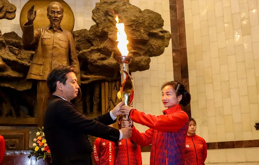 Lăng Chủ tịch cũng là nơi diễn ra nhièu buổi lễ lớn