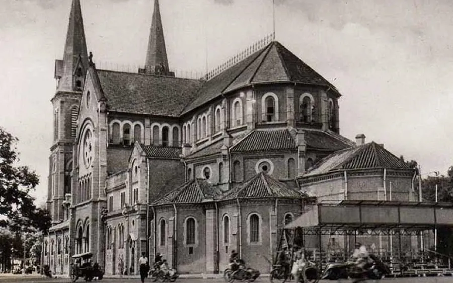 Ho Chi Minh Notre Dame Cathedral before being renovated