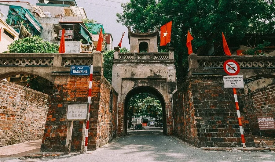 Quan Chuong has a mossy, ancient look