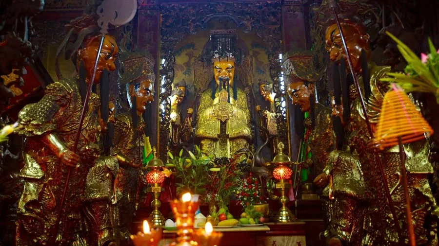 The pagoda is the place to worship the Jade Emperor
