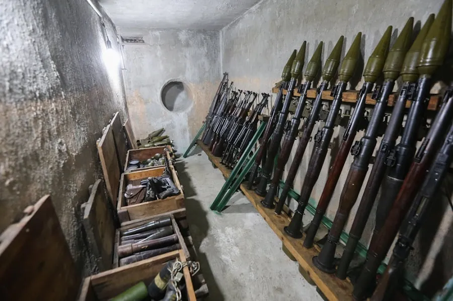 Arsenal with artifacts, weapons and equipment serving the resistance