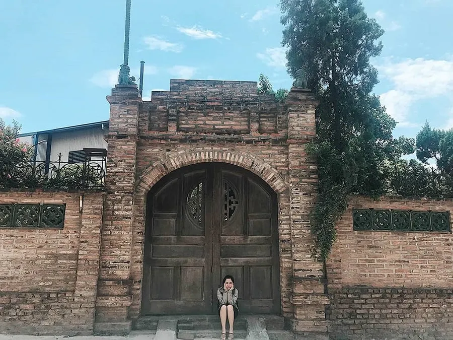 Bat Trang ancient village is marked by historical beauty