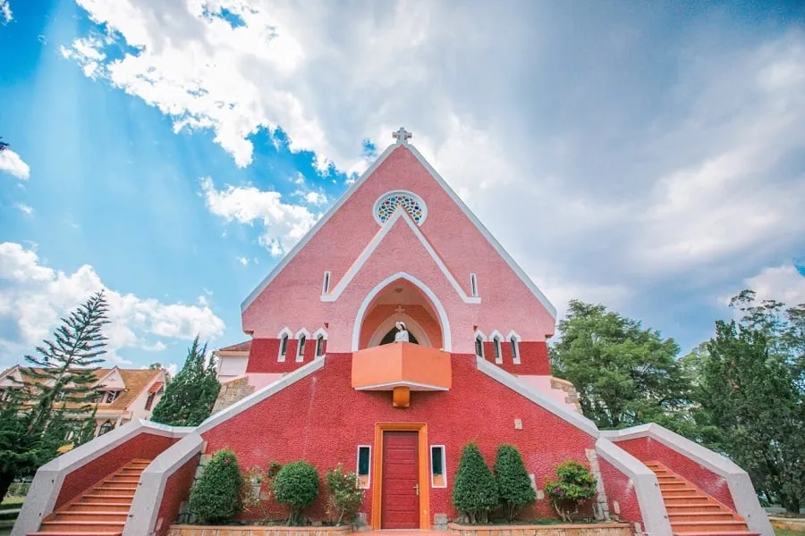Domaine de Marie Church carries with it romance