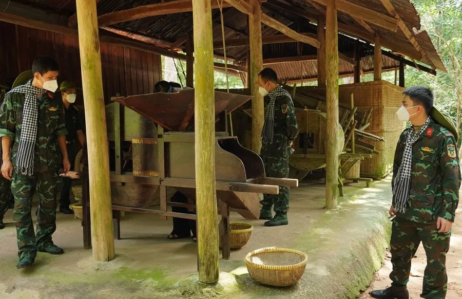 Địa đạo Củ Chi mang lại nhiều cảm xúc khi ghé thăm