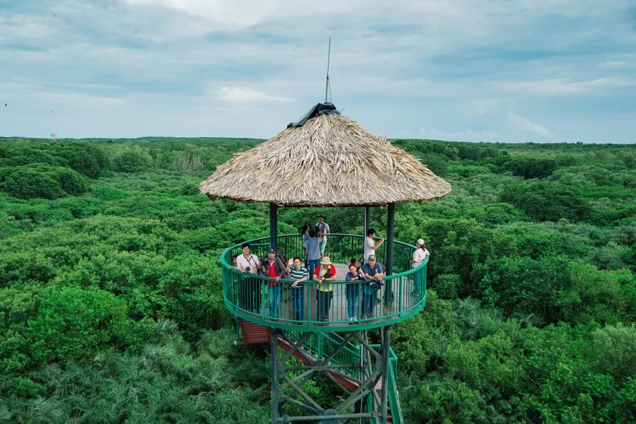 The poetic Tang Bong Tower