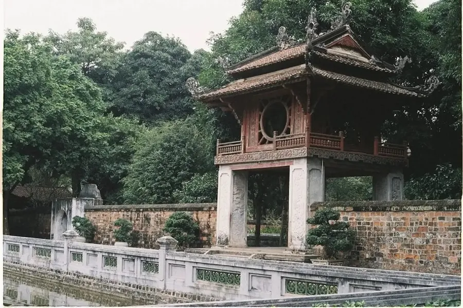 Văn Miếu đã trở thành điểm dừng chân văn hóa không thể thay thế